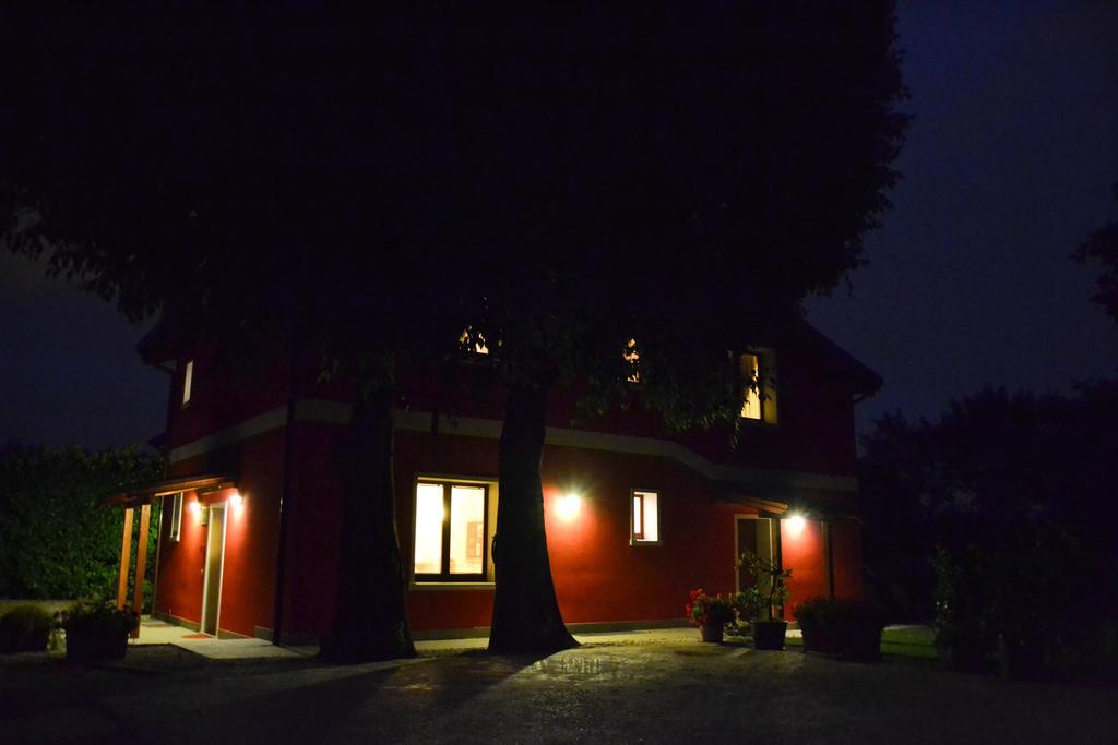 Agriturismo Ca' La Pergola Lugagnano Exterior foto