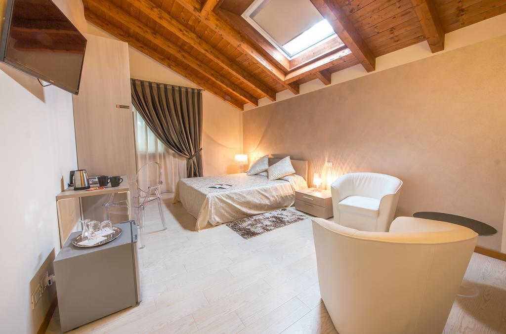 Agriturismo Ca' La Pergola Lugagnano Exterior foto