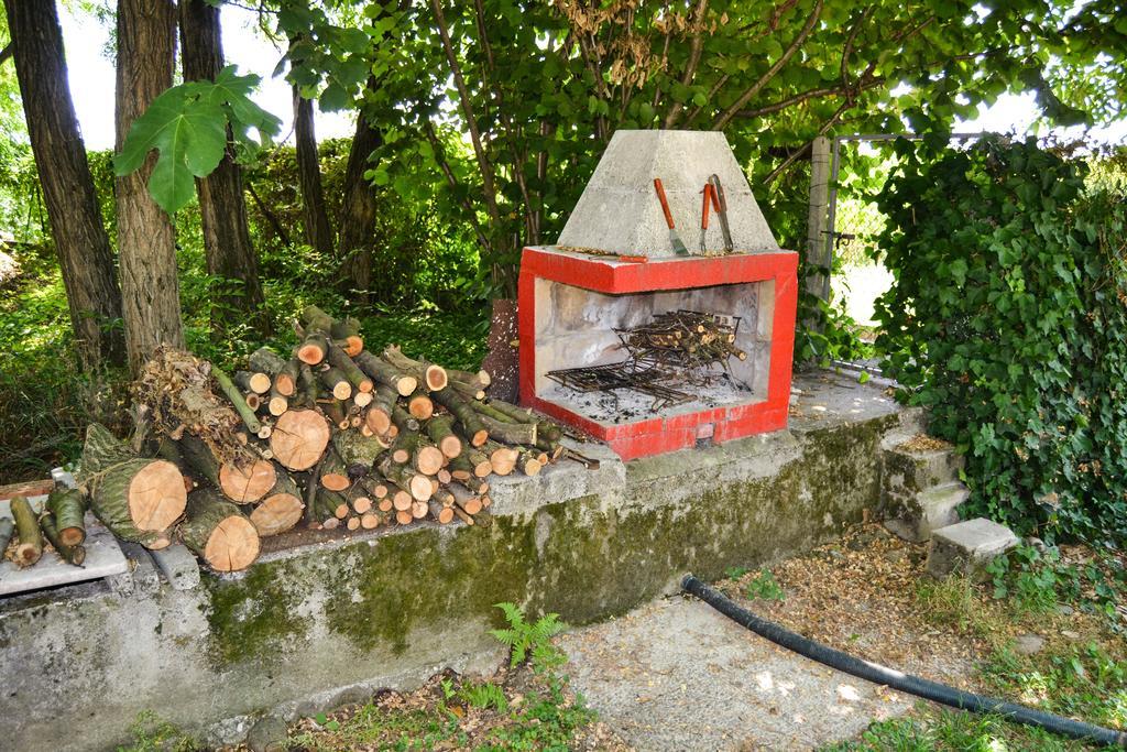 Agriturismo Ca' La Pergola Lugagnano Exterior foto