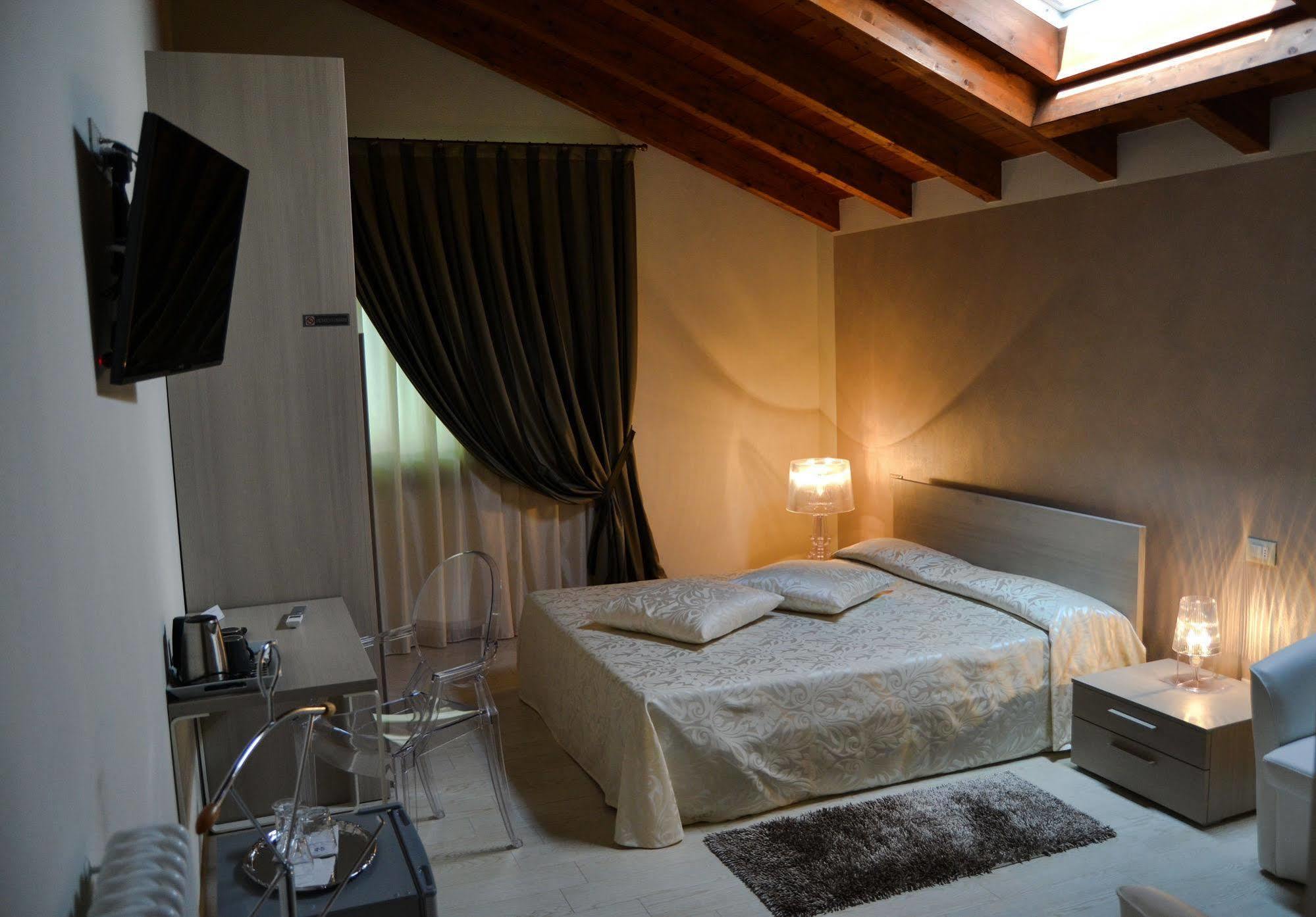 Agriturismo Ca' La Pergola Lugagnano Exterior foto